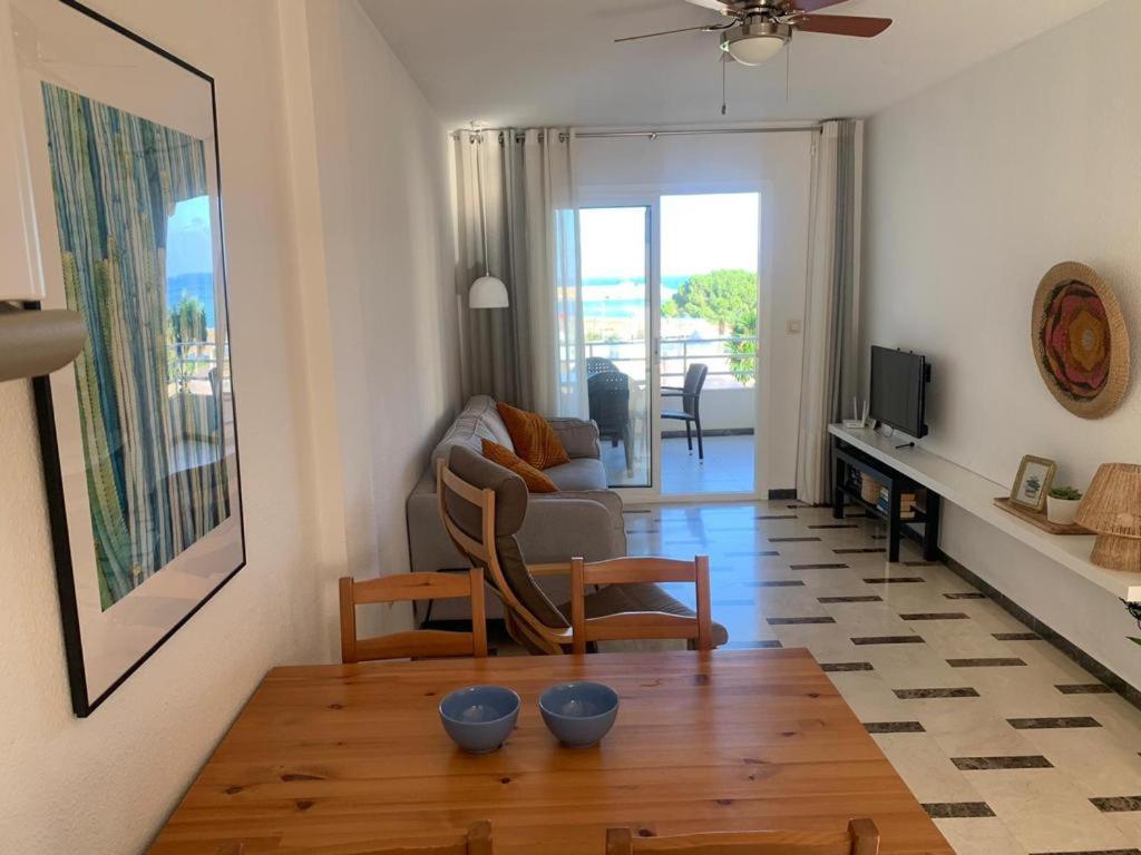 אלתיאה Acogedor Apartamento Frente Al Mar Con Piscina מראה חיצוני תמונה