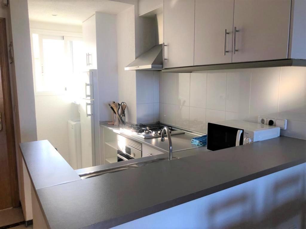 אלתיאה Acogedor Apartamento Frente Al Mar Con Piscina מראה חיצוני תמונה